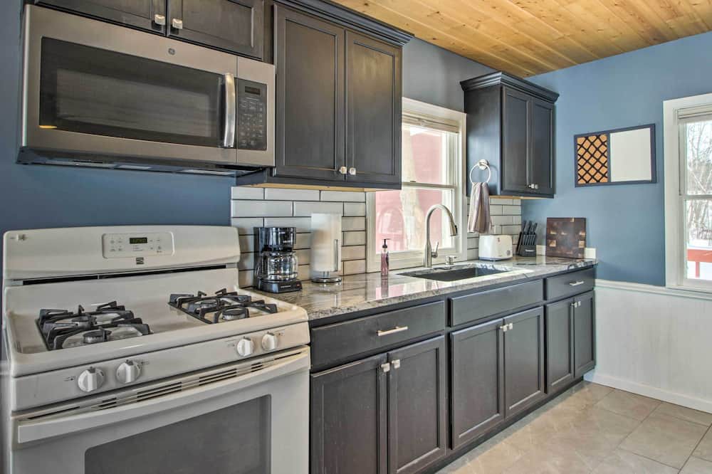 Photo of Kitchen in Avon