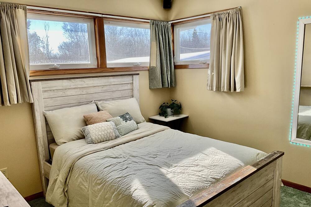 Photo of Bedroom in Duluth