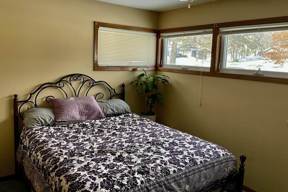 Photo of Bedroom in Duluth