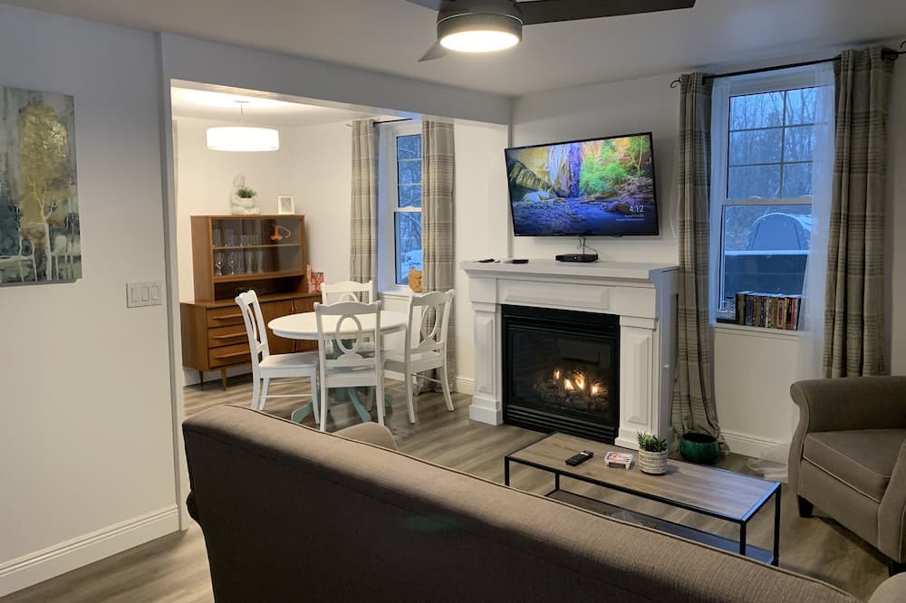 Photo of Livingroom in Tweed
