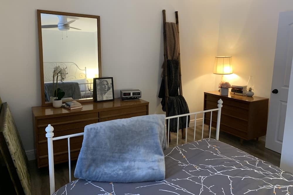 Photo of Bedroom in Tweed