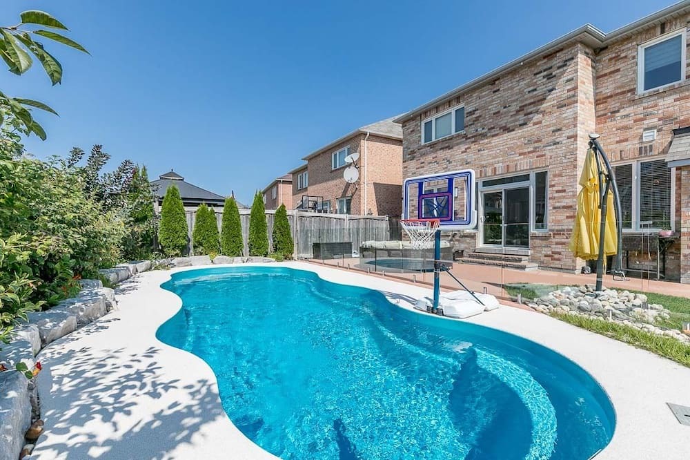 Photo of Outdoor in Bradford West Gwillimbury