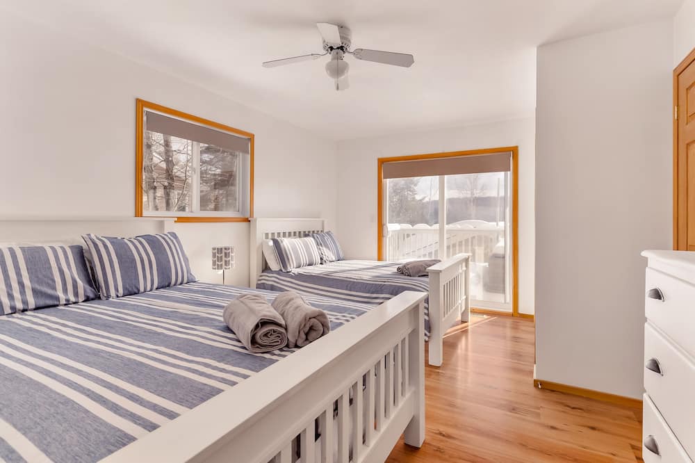 Photo of Bedroom in Perry