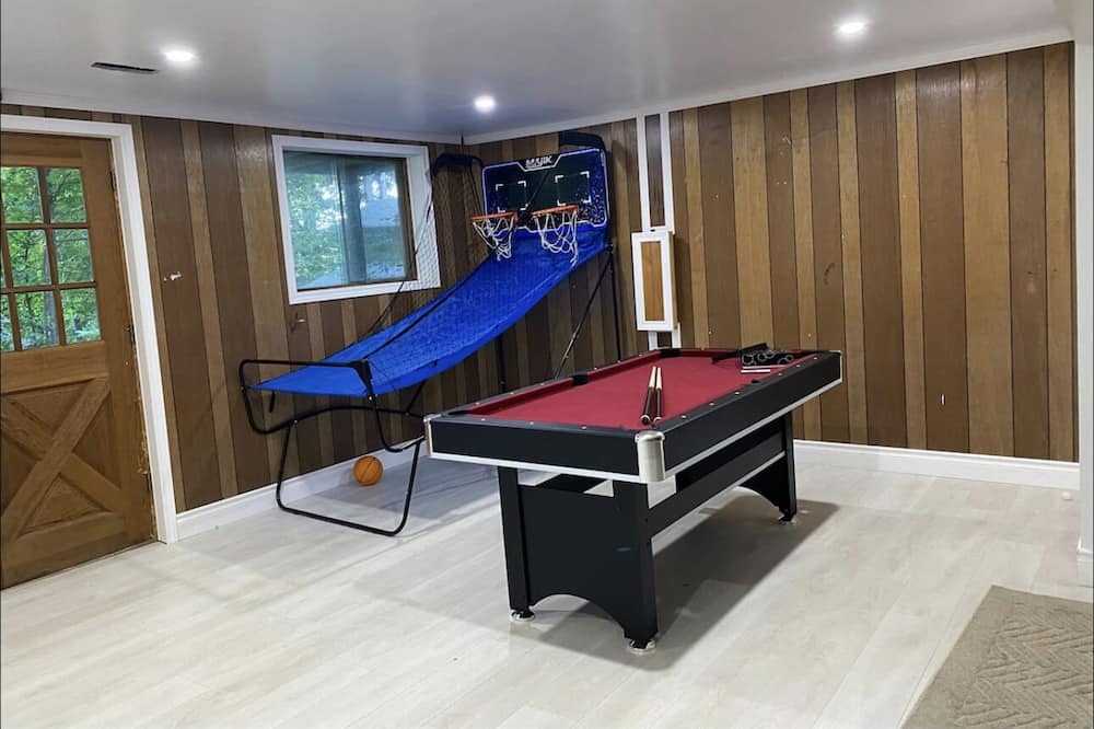 Photo of Bedroom in Coboconk