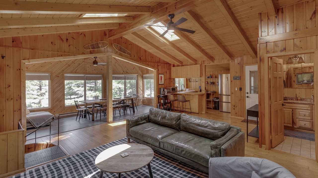 Photo of Livingroom in Motley