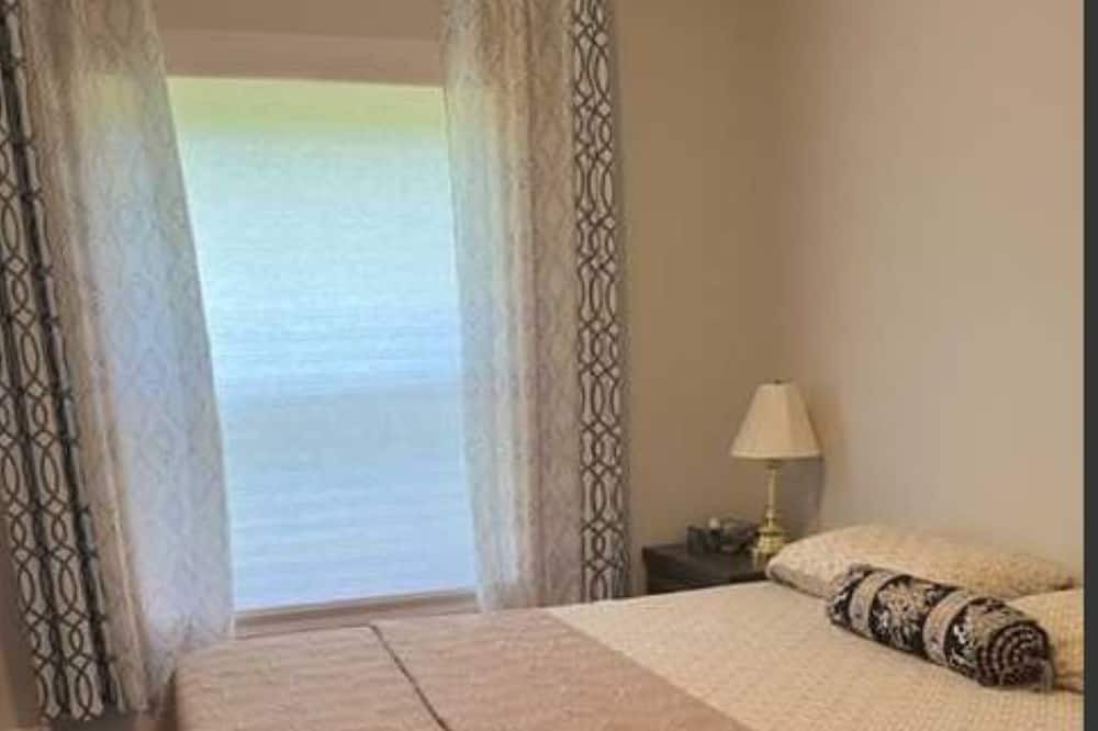 Photo of Bedroom in Manitoulin District