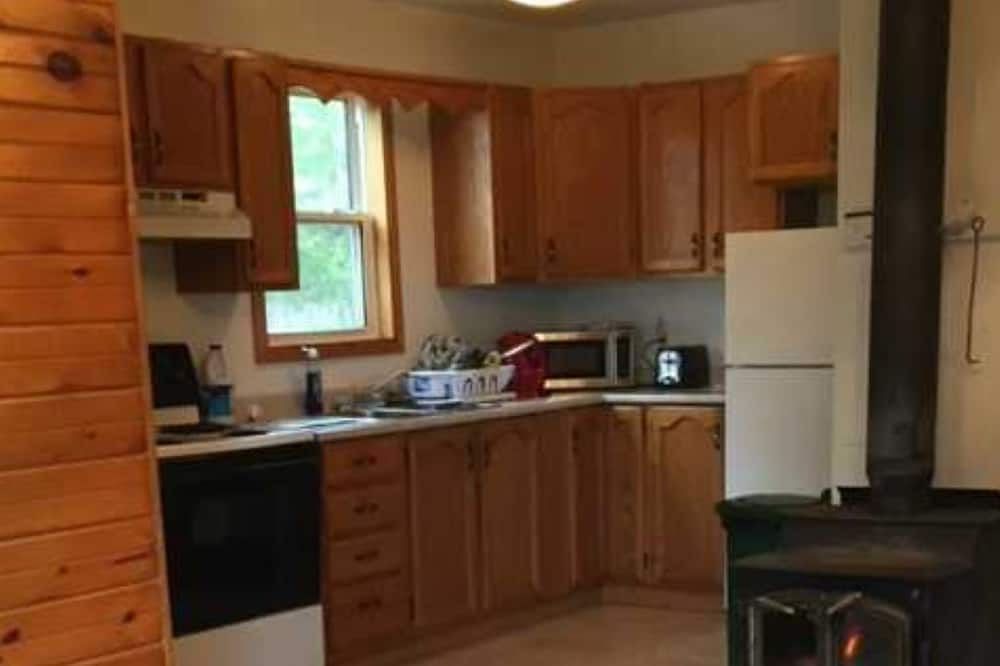 Photo of Kitchen in Manitoulin District