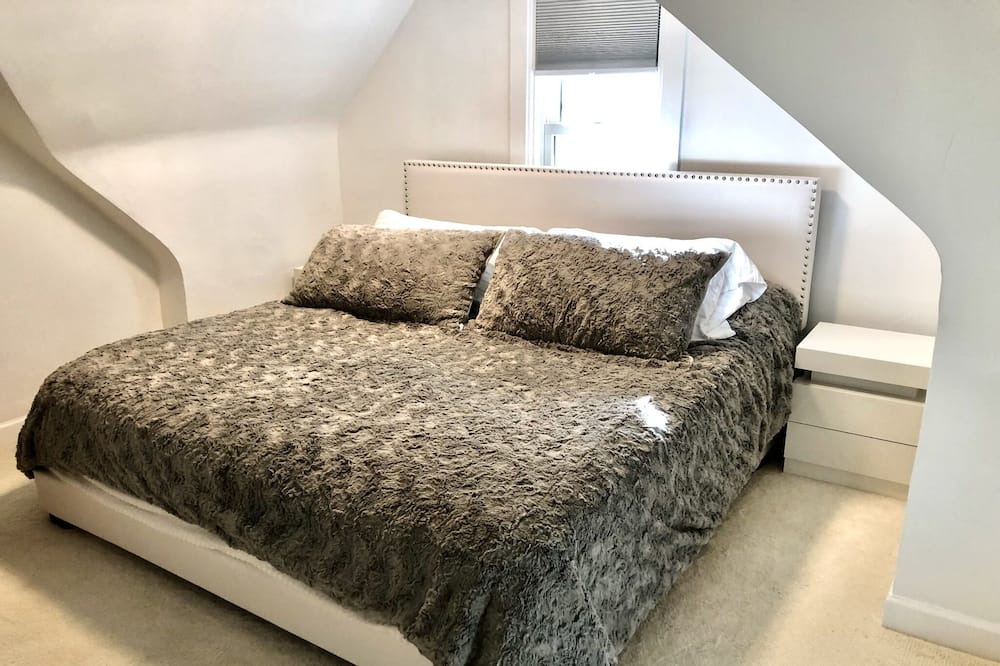 Photo of Bedroom in West Seventh