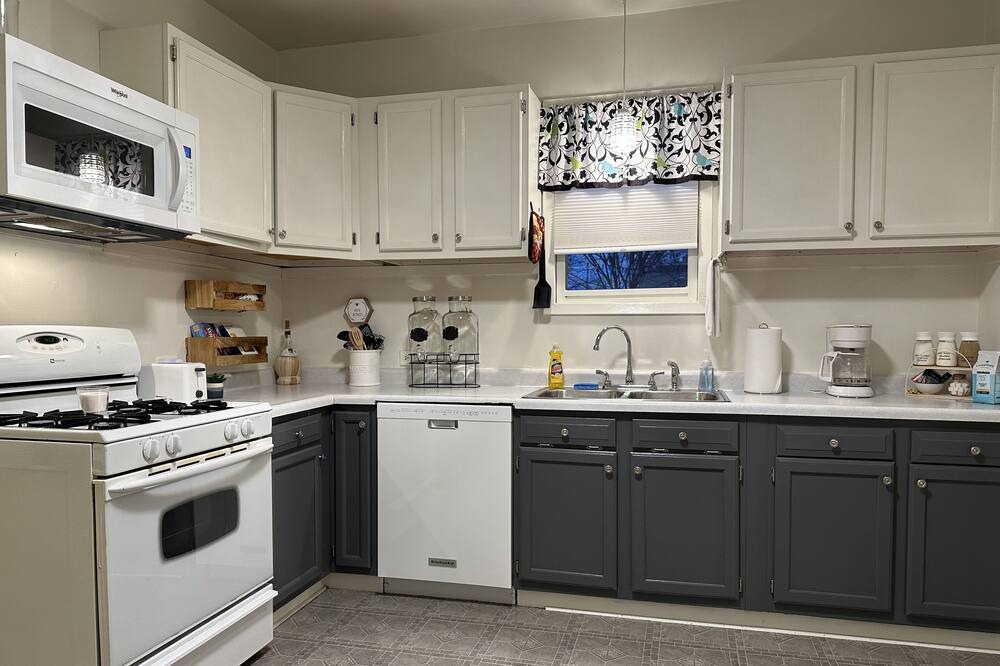Photo of Kitchen in West Seventh