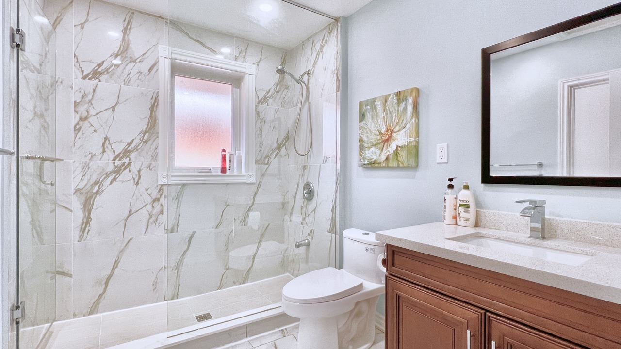 Photo of Bathroom in Newtonbrook