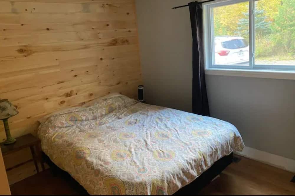 Photo of Bedroom in Manitoulin District