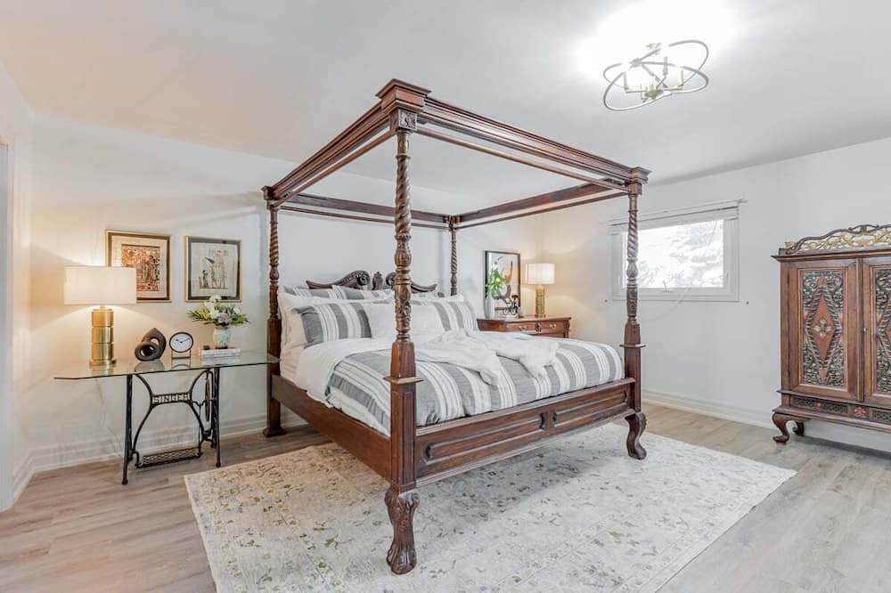 Photo of Bedroom in Cameron