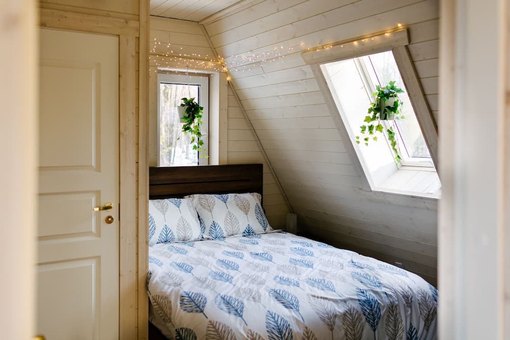 Photo of Bedroom in Haliburton