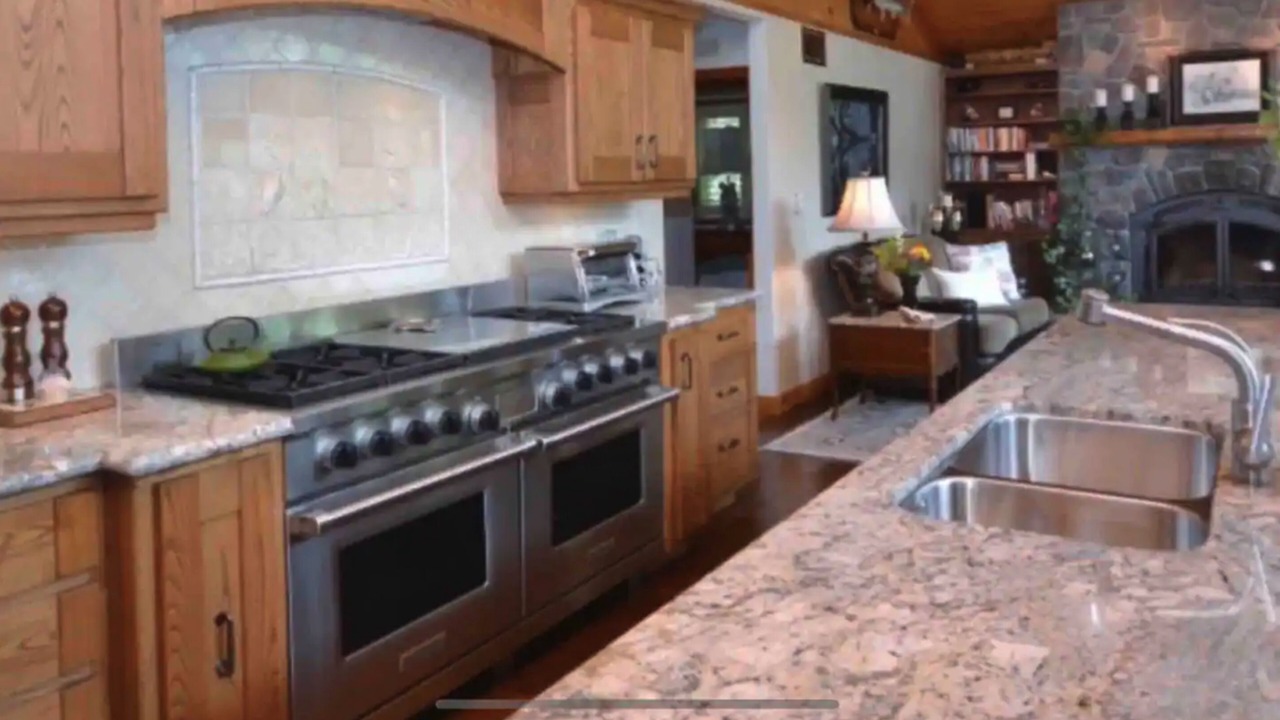 Photo of Kitchen in North Kawartha