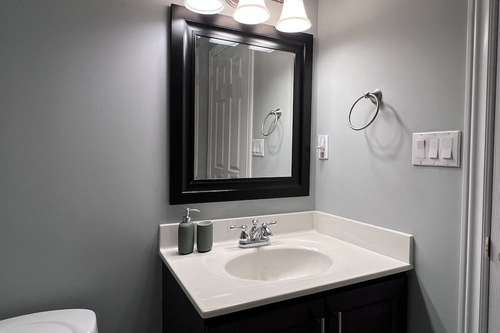 Photo of Bathroom in Meadowvale Village