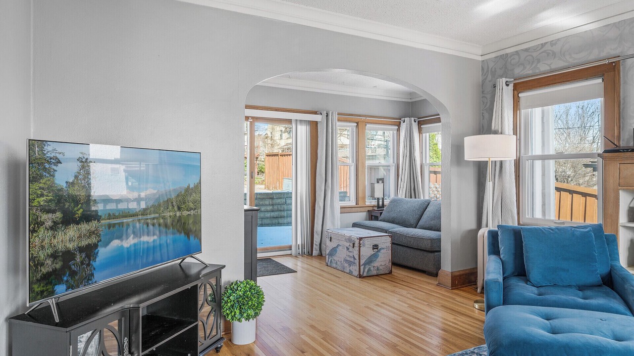 Photo of Livingroom in Southwest Minneapolis