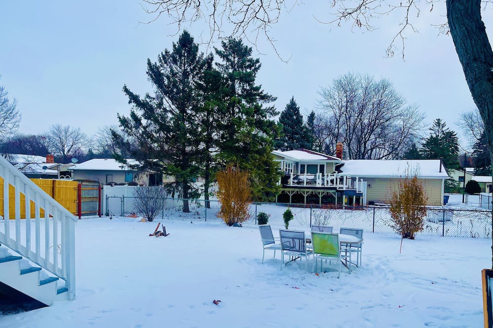 Photo of Outdoor in Maplewood