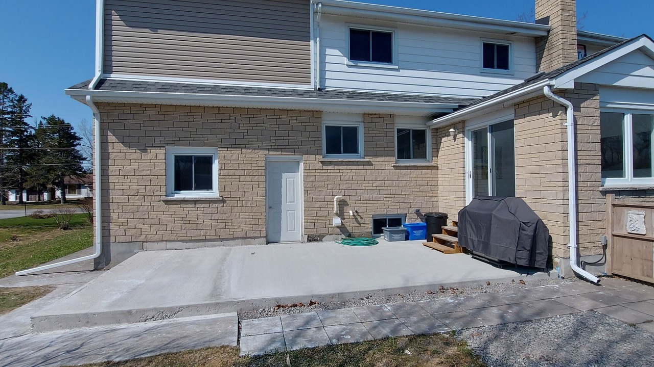 Photo of Outdoor in Amherstview