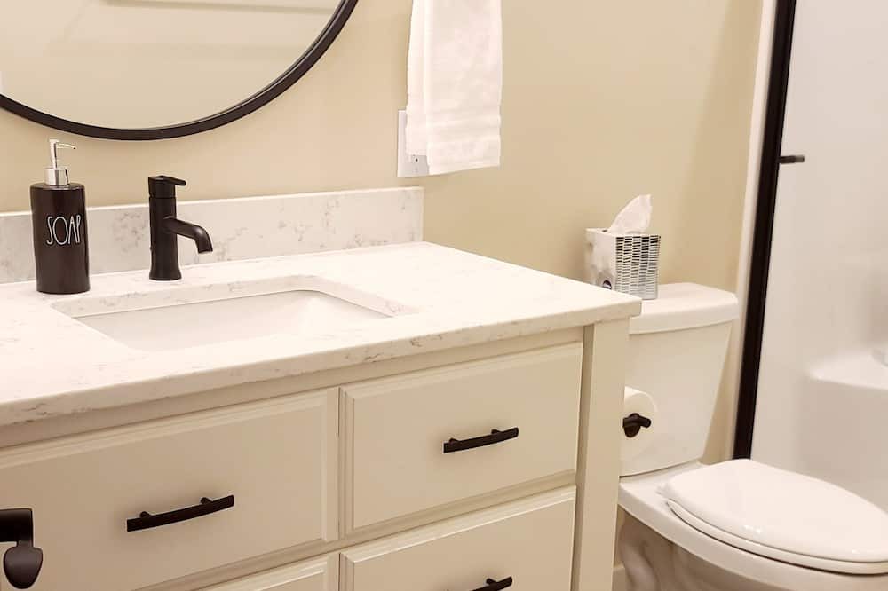 Photo of Bathroom in Aitkin