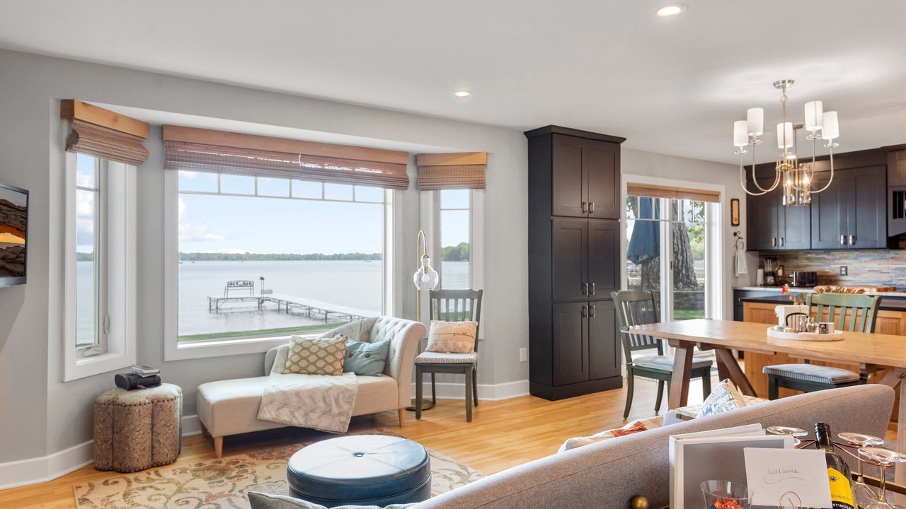 Photo of Livingroom in Oak Grove