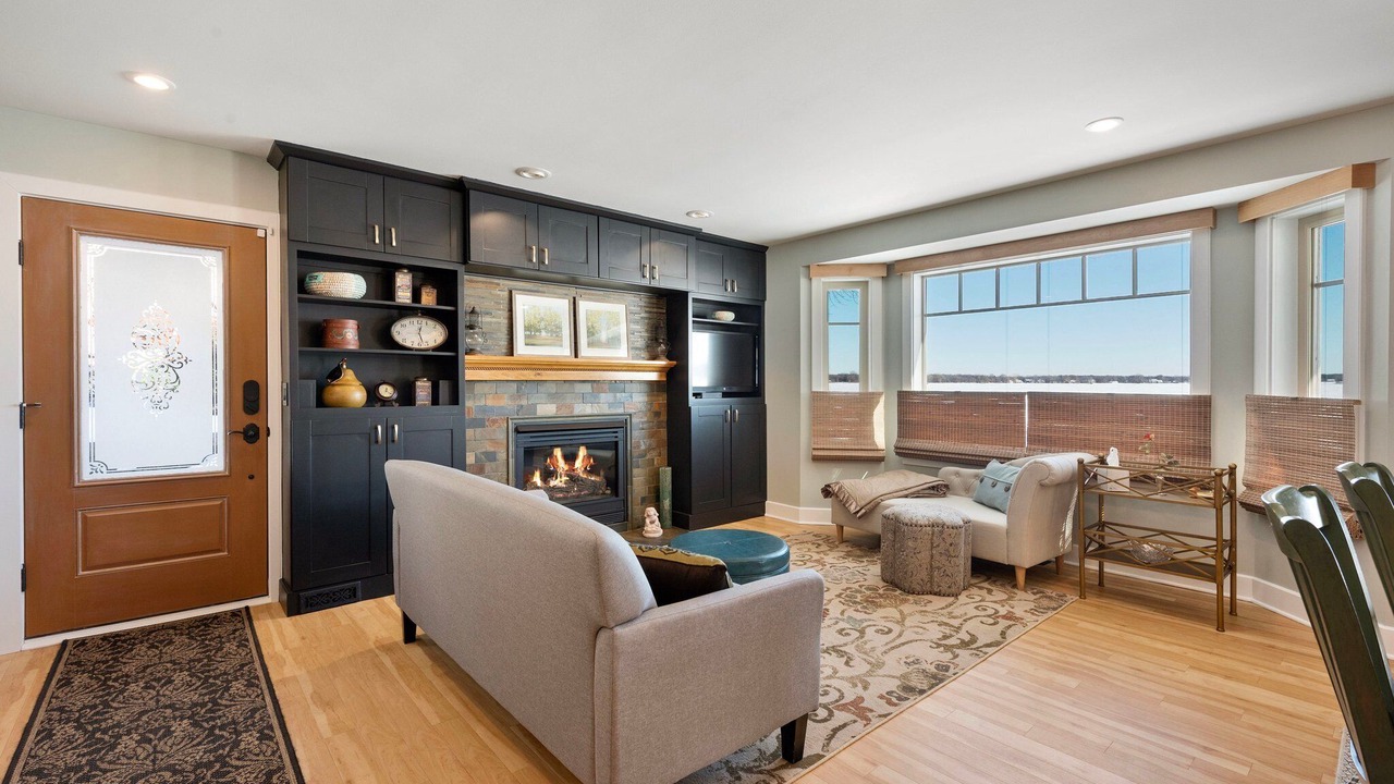 Photo of Livingroom in Oak Grove