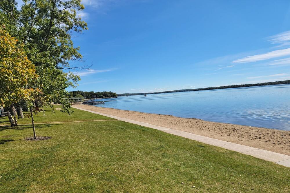 Photo of Others in Detroit Lakes
