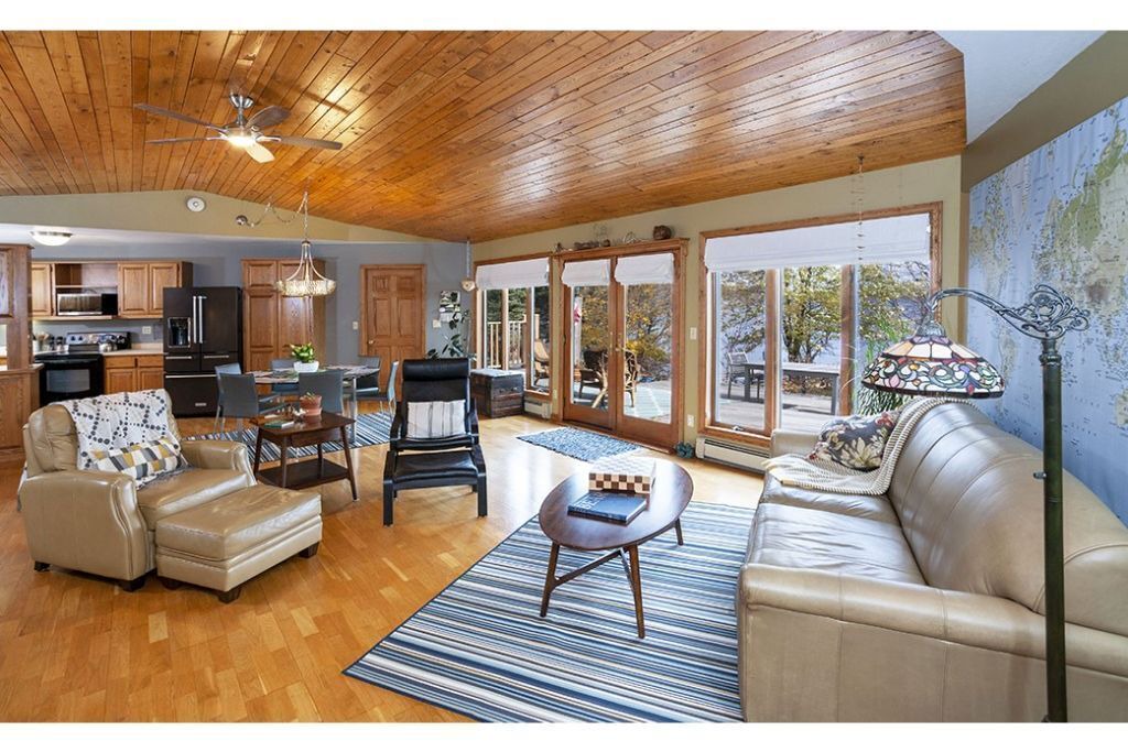 Photo of Livingroom in Barnum
