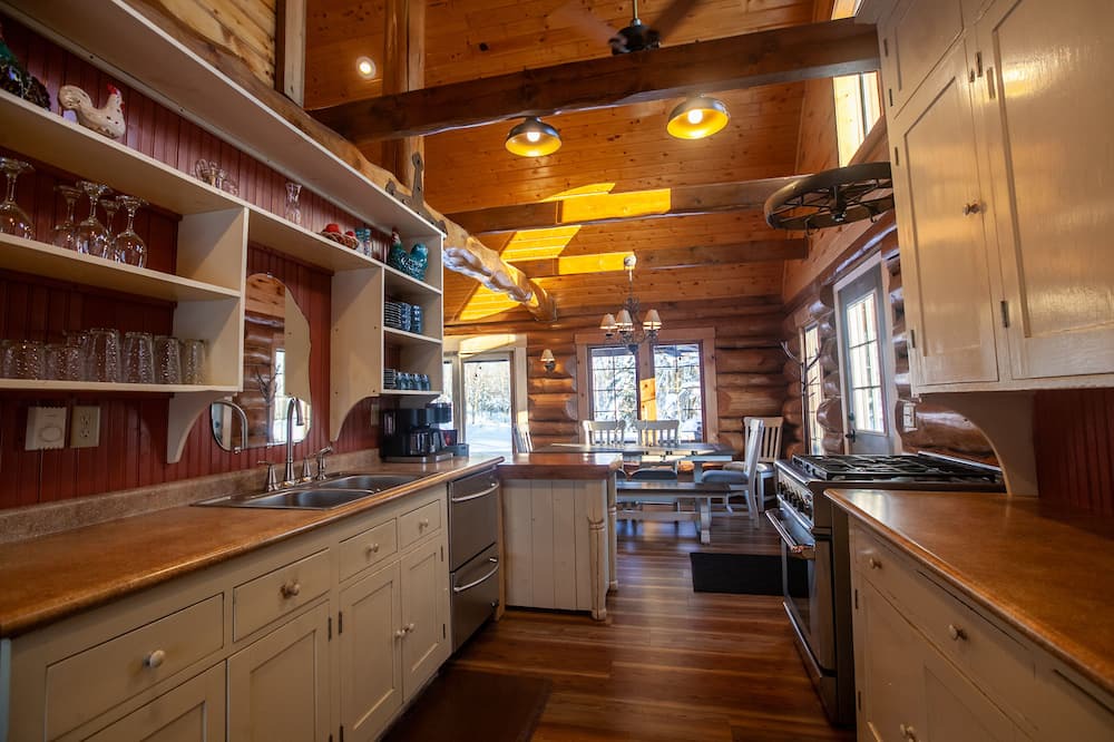Photo of Kitchen in Carlton