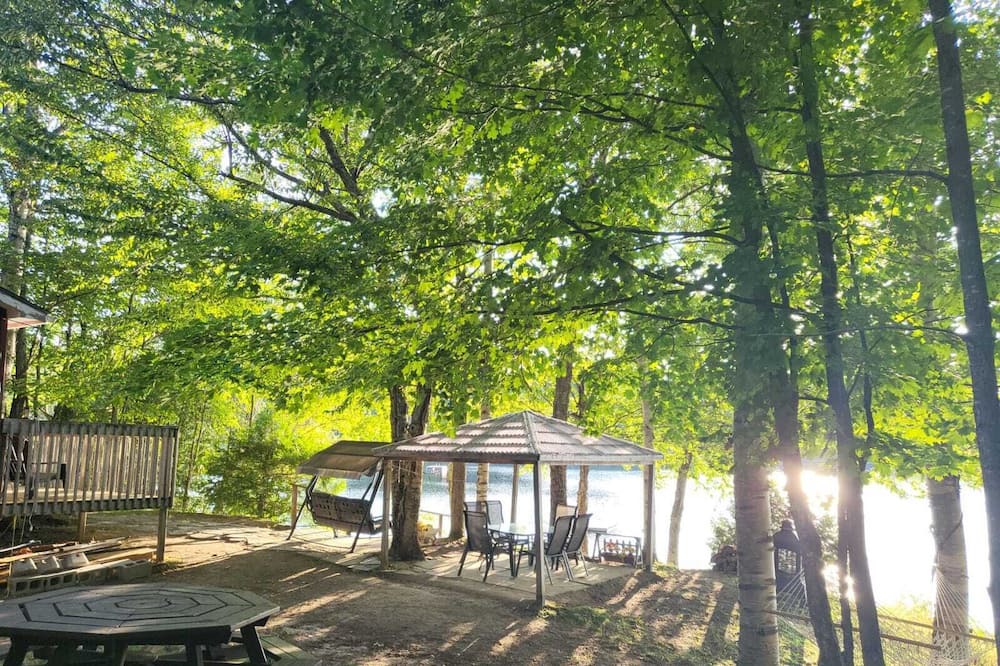 Photo of Outdoor in Novar