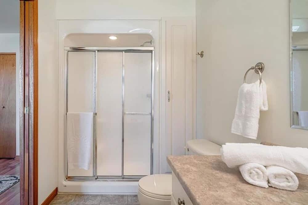 Photo of Bathroom in Erieau