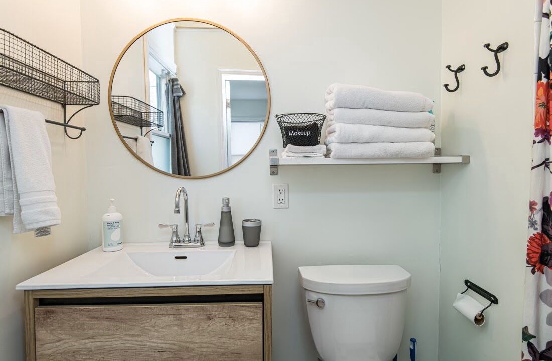 Photo of Bathroom in East Side Pioneers
