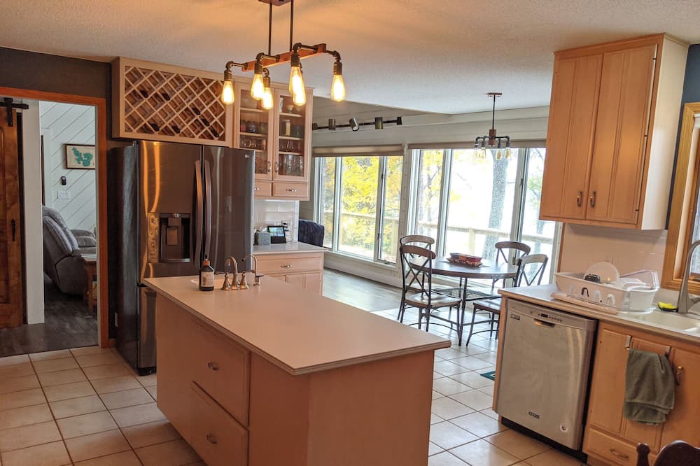 Photo of Kitchen in Madison Lake
