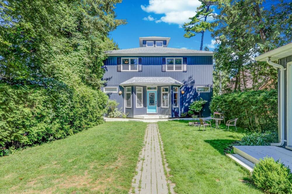 Photo of Outdoor in Rosedale