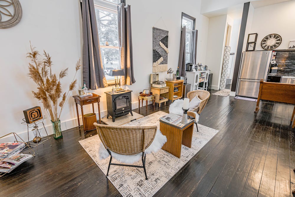 Photo of Livingroom in Howard Lake
