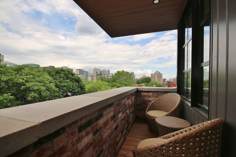 Photo of Outdoor in Centretown