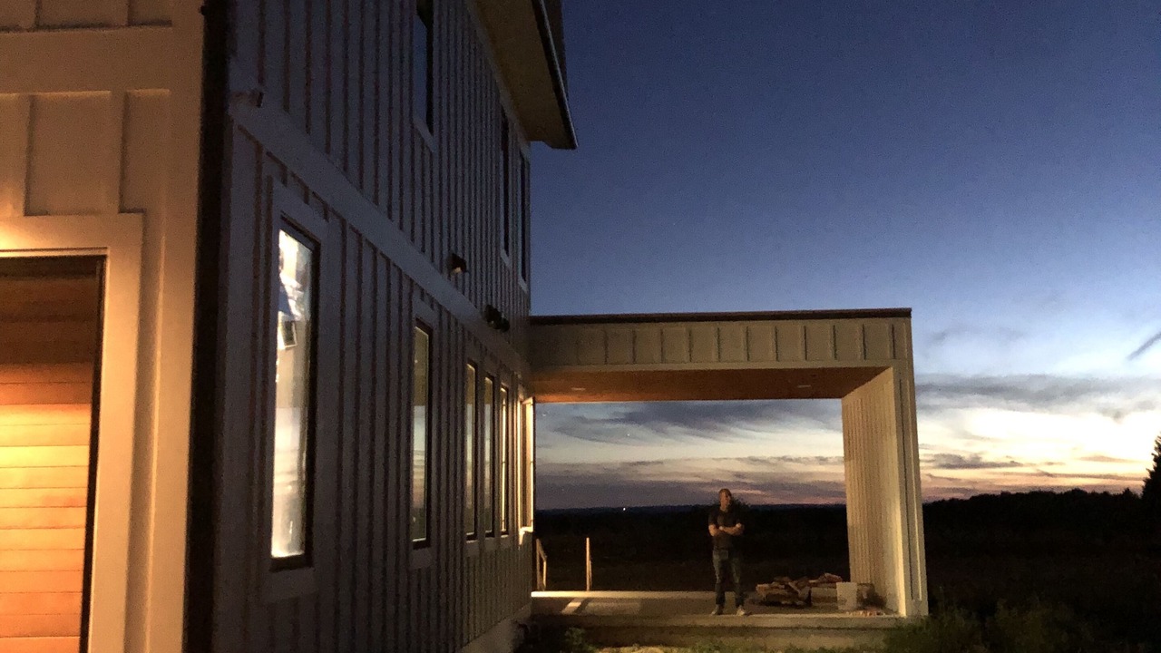Photo of Outdoor in King