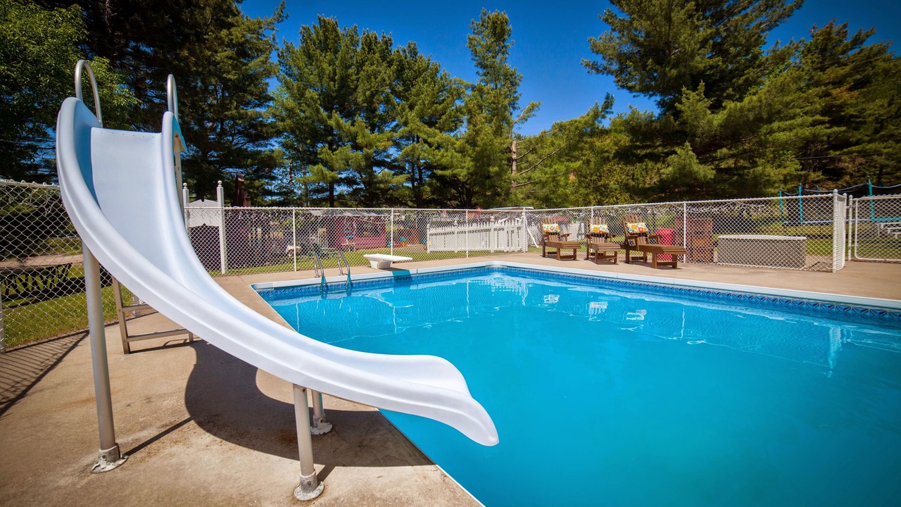 Photo of Outdoor in Golden Lake
