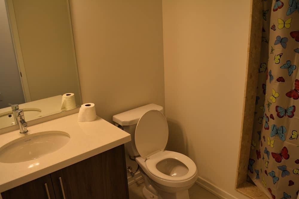 Photo of Bathroom in Courtice
