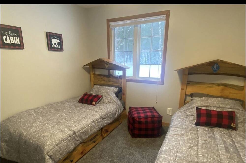 Photo of Bedroom in Port Sydney