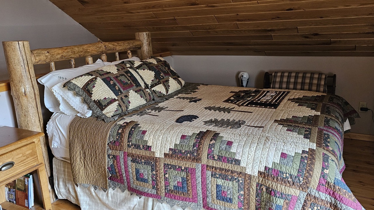 Photo of Bedroom in Rock Creek