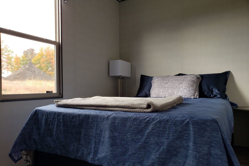 Photo of Bedroom in Otonabee-South Monaghan