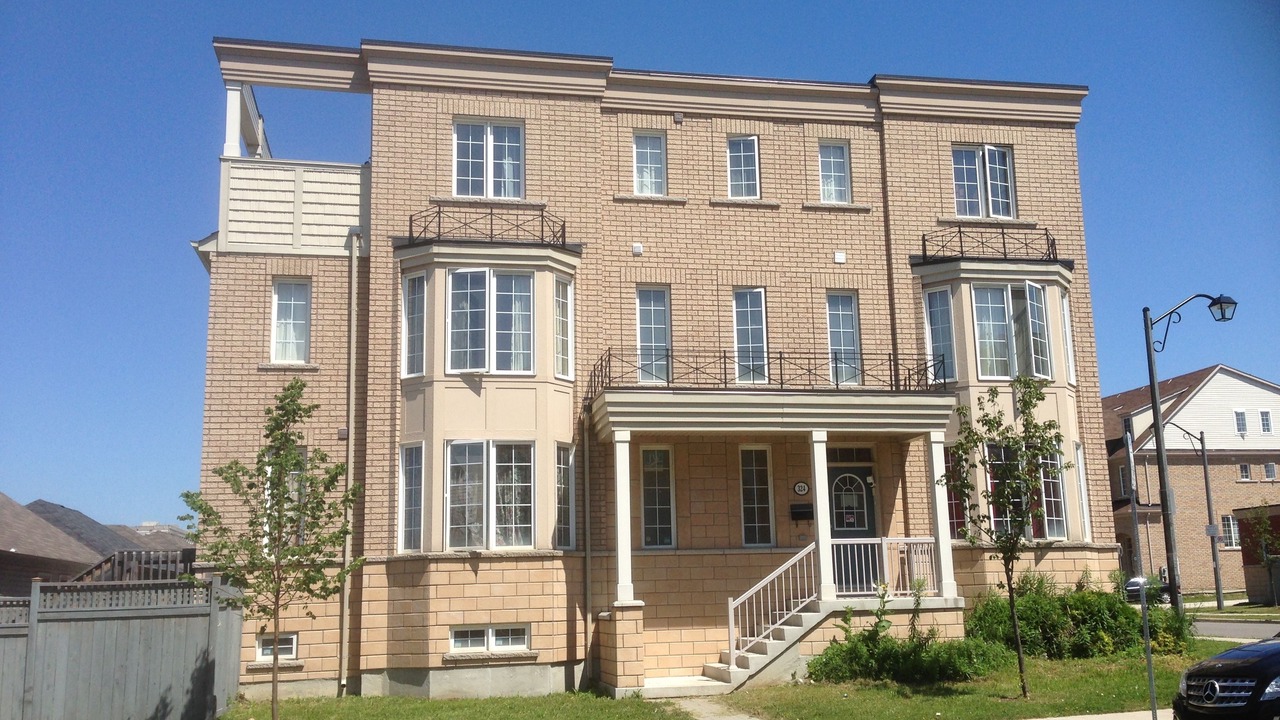 Photo of Outdoor in Village at York University