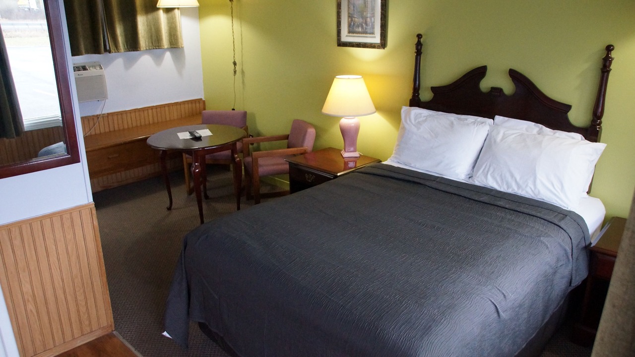 Photo of Bedroom in Otonabee-South Monaghan