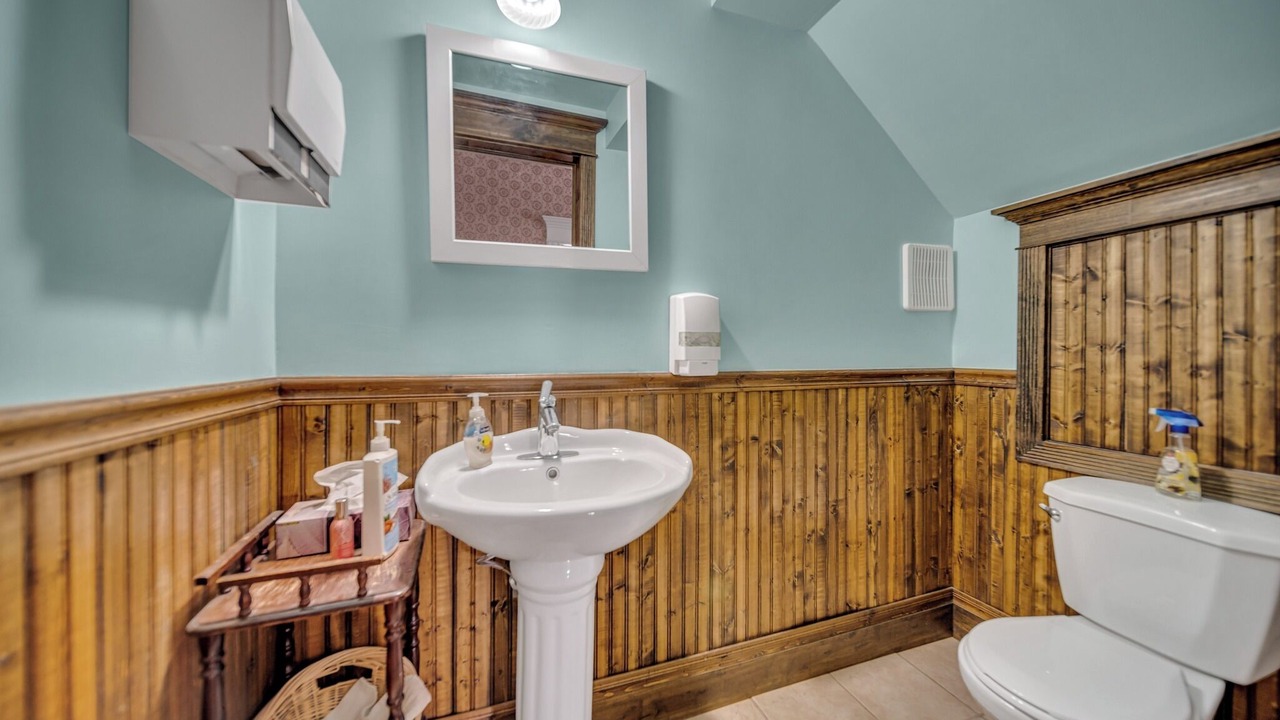 Photo of Bathroom in Marmora