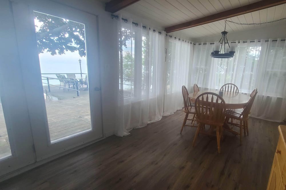 Photo of Outdoor in Selkirk