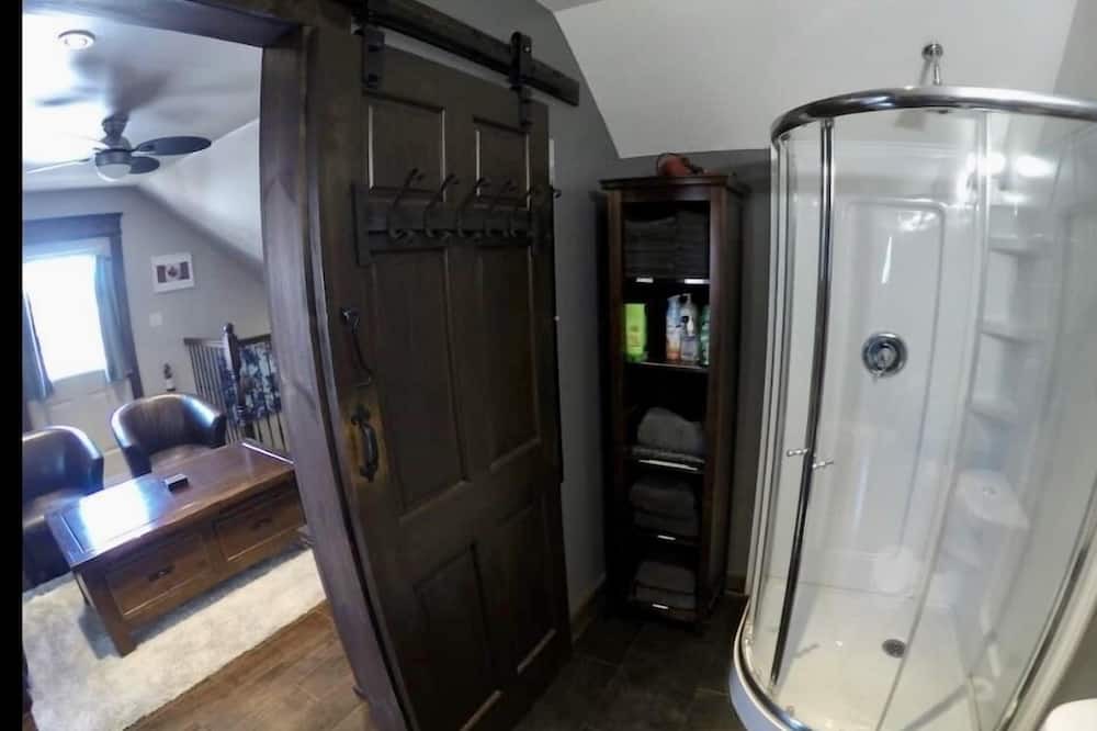 Photo of Bathroom in Perth South