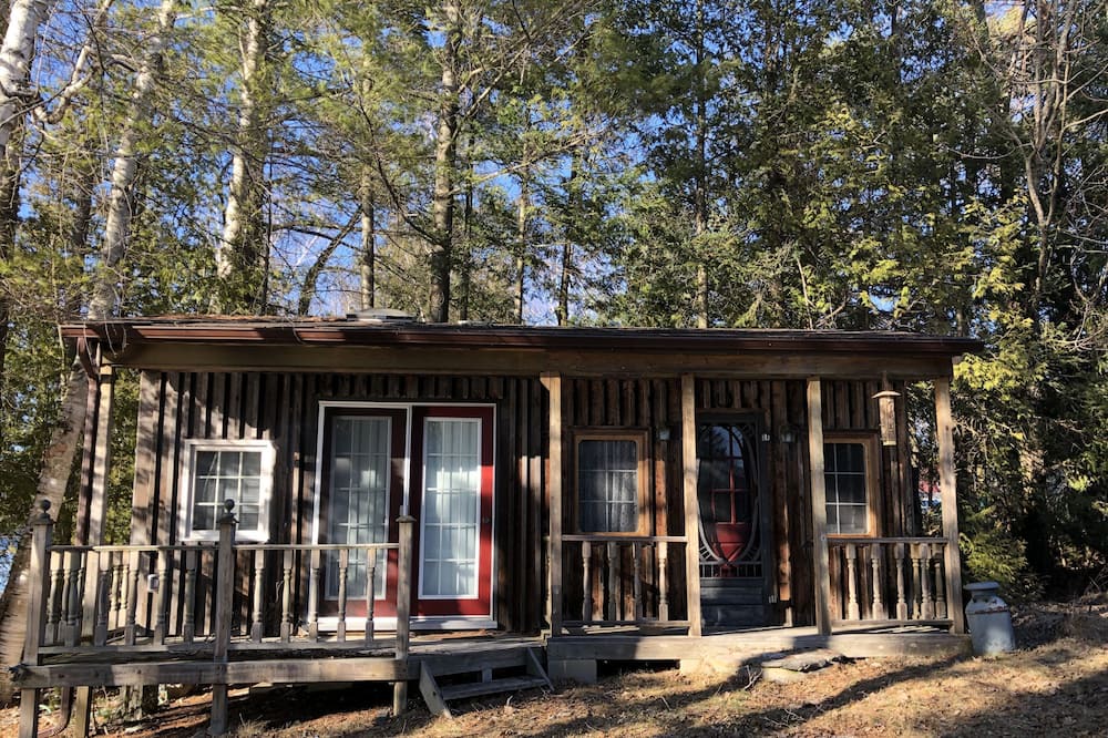 Photo of Outdoor in North Frontenac