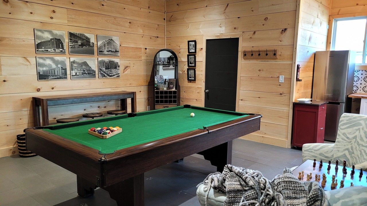 Photo of Bedroom in Pointe aux Roches
