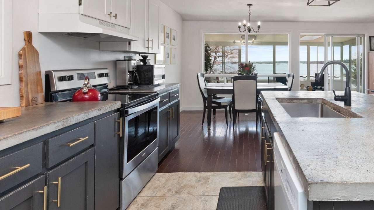 Photo of Kitchen in Carling