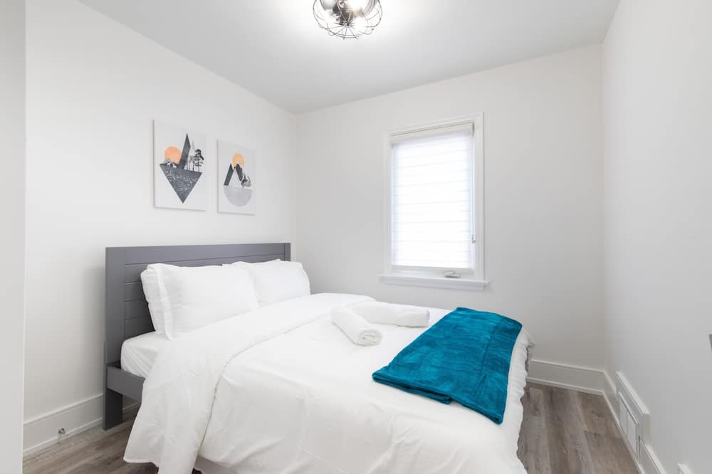 Photo of Bedroom in Armour Heights